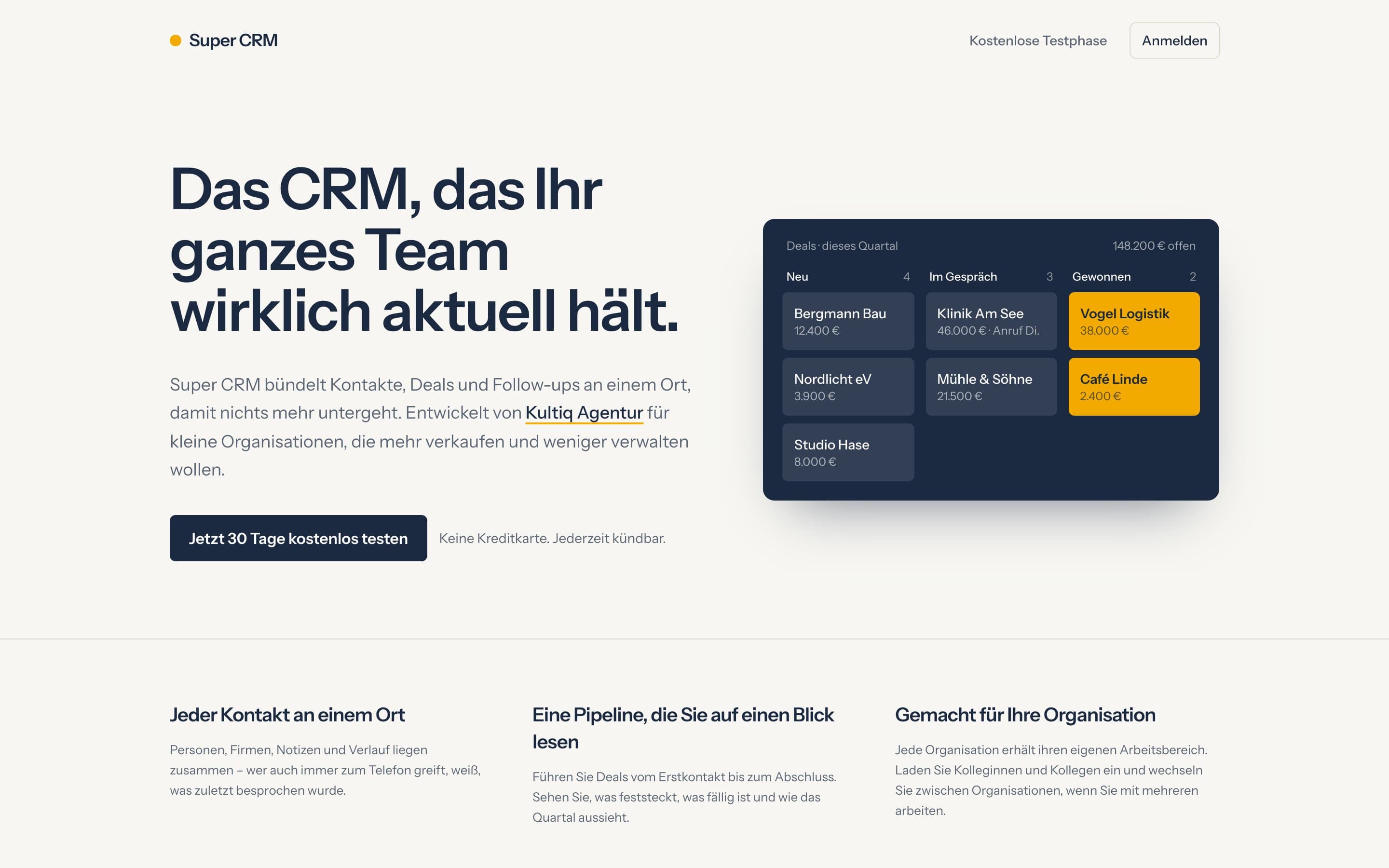 Startseite von Super CRM mit Deal-Pipeline in den Spalten Neu, Im Gespräch und Gewonnen.